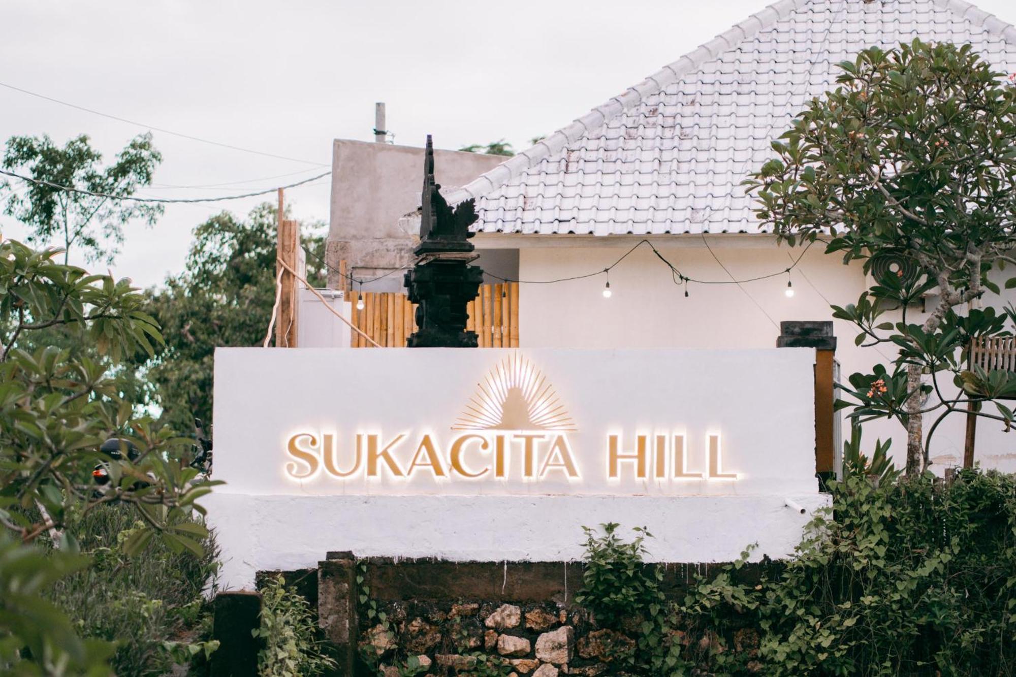 Hotel Sukacita Hill Uluwatu Exterior foto